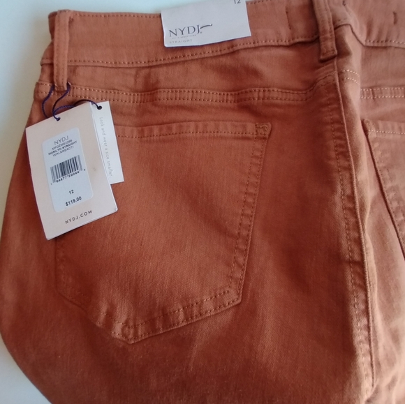 Pants - Picture 5 of 6